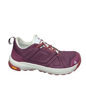 Women’s vasque hiking athletic shoes size 6